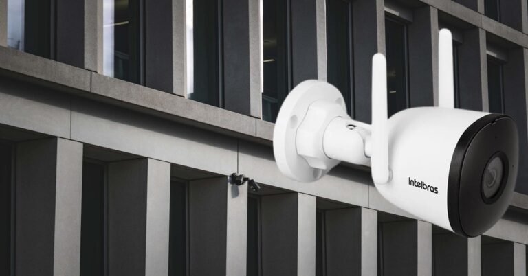 Câmera Inteligente Intelbras Im5sc Con Wi-fi Full Hd Color Branca Branco